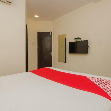 Oyo 10103 Hotel Aviva Βομβάη Εξωτερικό φωτογραφία