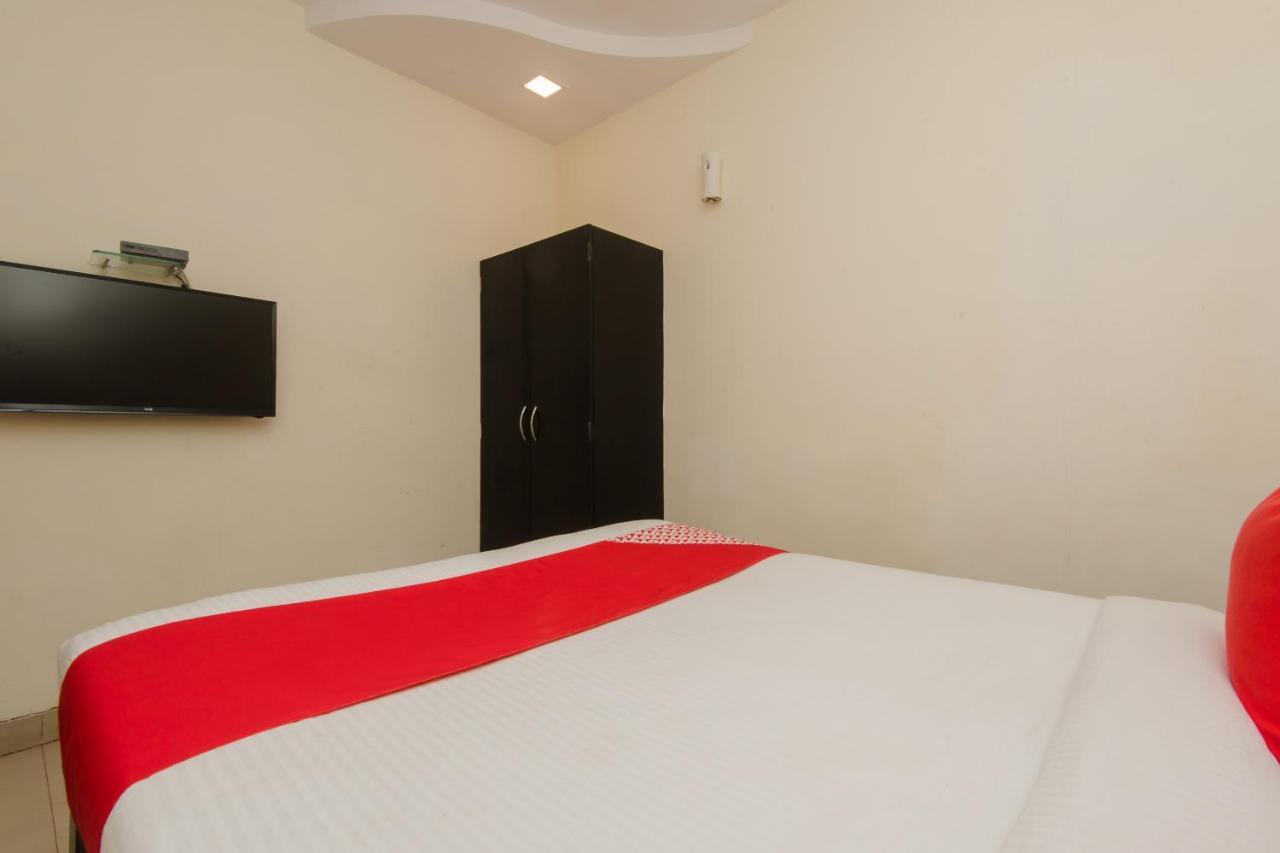 Oyo 10103 Hotel Aviva Βομβάη Εξωτερικό φωτογραφία